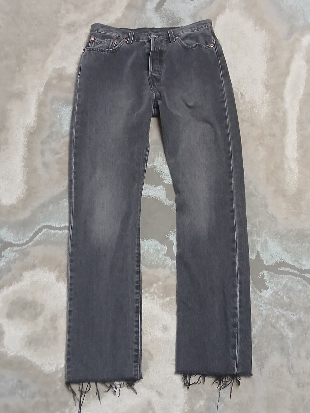 Levis 501  Straight Leg Jeans  Raw Hem